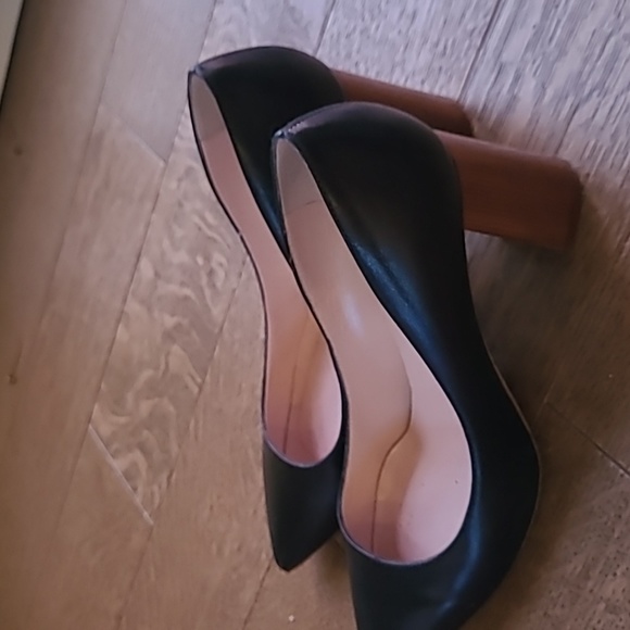 Kate Spade leather heels size 6.5 - Picture 3 of 5